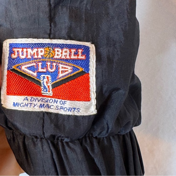 Chicago Bulls Jacket Windbreaker (Jump Ball NBA) Zip Up Youth Size medium - Picture 8 of 8